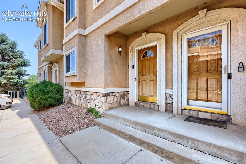1447 Madison Ridge Hts #D, Colorado Springs, CO 80904