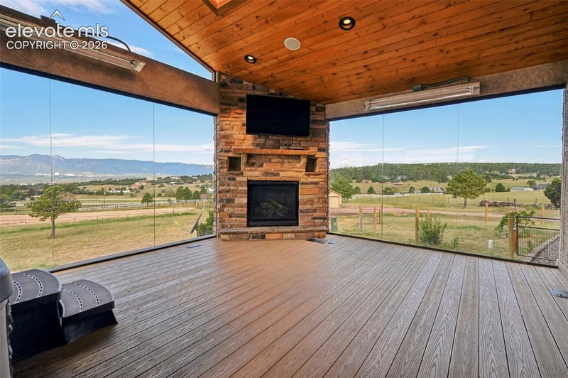 14530 Silverton Rd, Colorado Springs, CO 80921