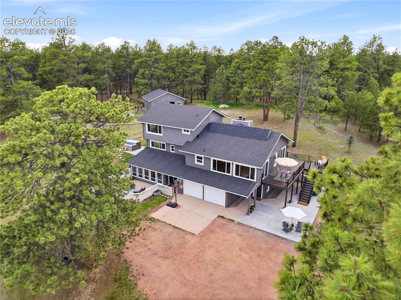 14880 W Kiowa Creek Ln, Colorado Springs, CO 80908