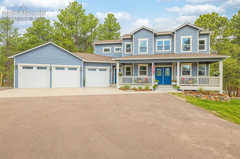14920 W Kiowa Creek Ln, Colorado Springs, CO 80908