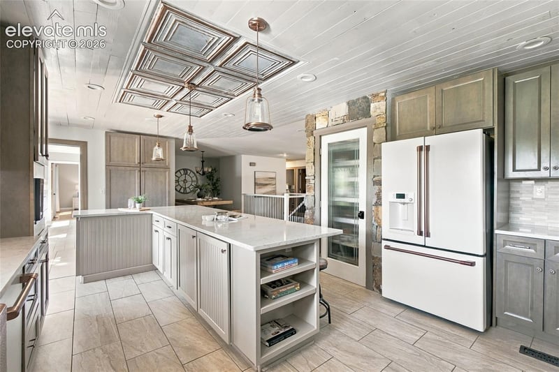 14990 E Coachman Dr, Colorado Springs, CO 80908