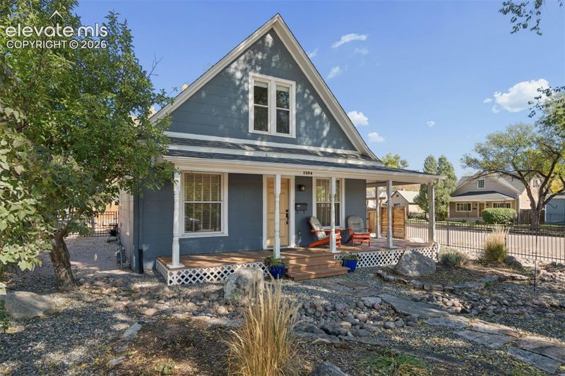 1504 W Cucharras St, Colorado Springs, CO 80904