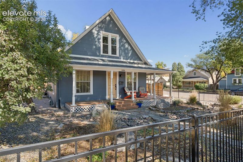 1504 W Cucharras St, Colorado Springs, CO 80904