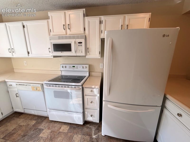 1506 Crestone Ave #C, Colorado Springs, CO 80905