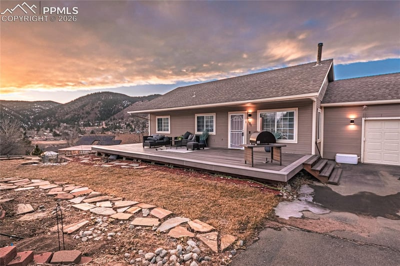 151 Star View Cir, Palmer Lake, CO 80133