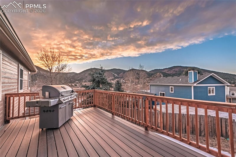 151 Star View Cir, Palmer Lake, CO 80133