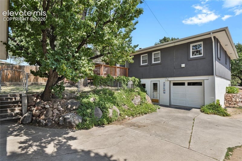 1516 Dorchester Dr, Colorado Springs, CO 80905