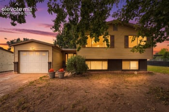 1520 River Dr, Fountain, CO 80817