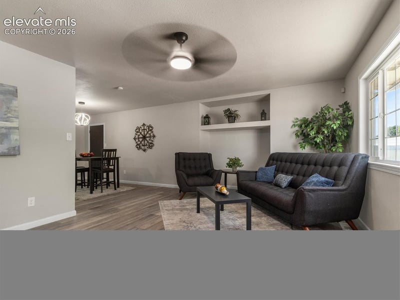 1522 Whippoorwill Pl, Pueblo, CO 81006