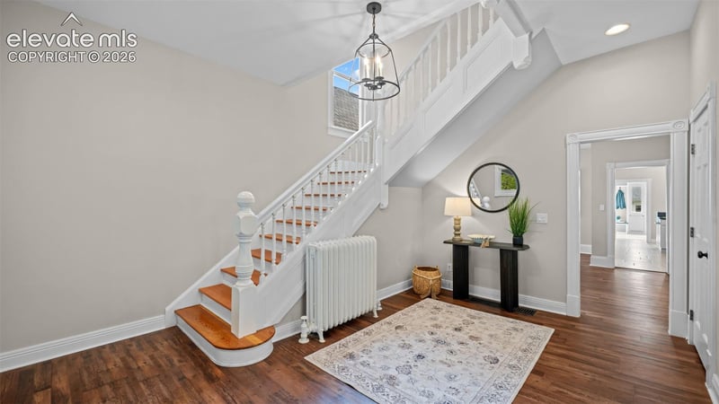 1527 N Nevada Ave, Colorado Springs, CO 80907