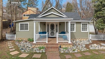 1532 W Cheyenne Rd, Colorado Springs, CO 80906