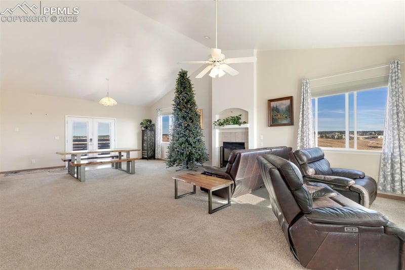 15605 Terra Ridge Cir, Colorado Springs, CO 80908