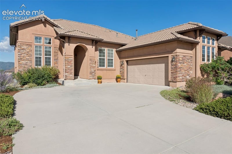 15668 Old Post Dr, Monument, CO 80132