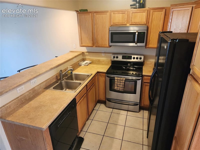 1574 Garden Vista Grv, Colorado Springs, CO 80904