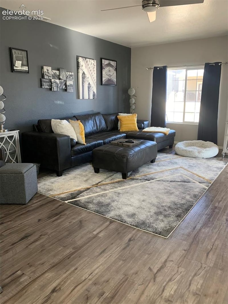 1581 Kempton Al, Colorado Springs, CO 80910