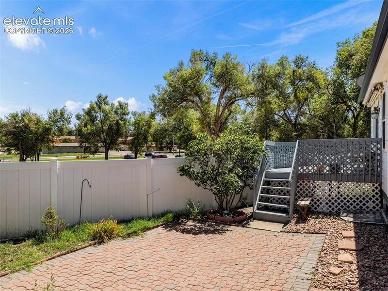 1600 Horseshoe Pl, Pueblo, CO 81001