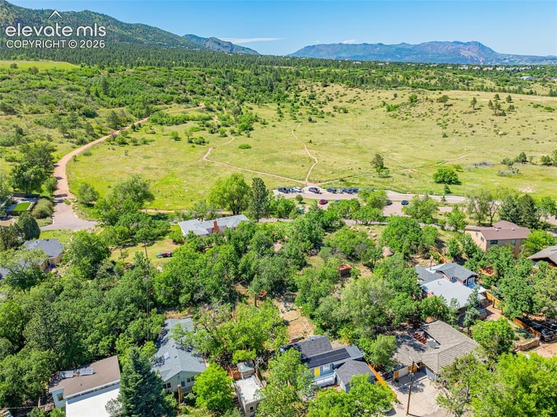 1608 Highland Way, Colorado Springs, CO 80906