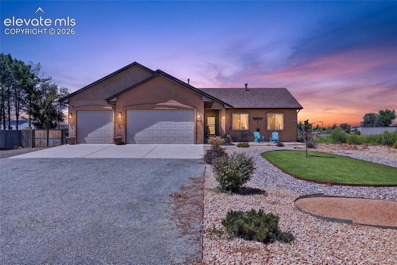 1615 28th Ln, Pueblo, CO 81006