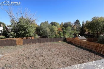 1623 James Cir, Colorado Springs, CO 80915