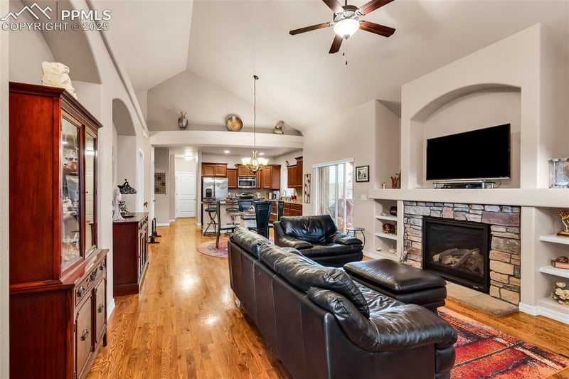 1634 Nellie Ln, Colorado Springs, CO 80905