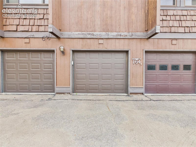 164 Bonnymede Rd #E, Pueblo, CO 81001