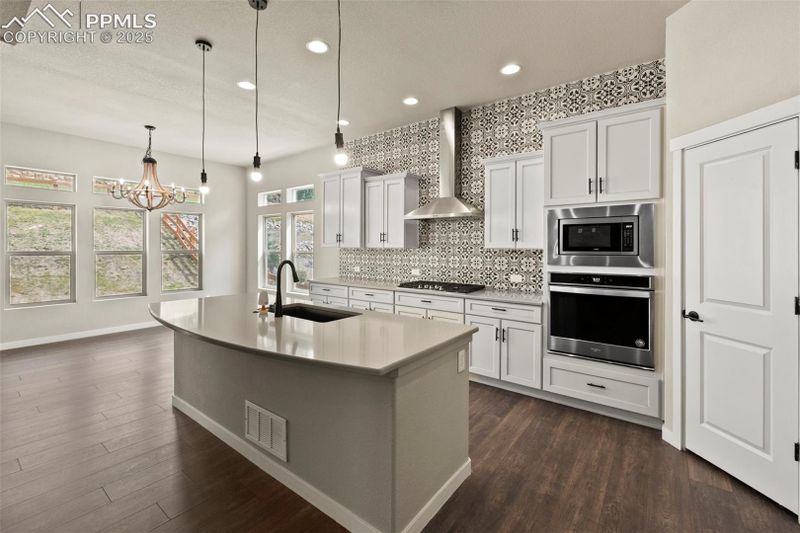 16445 Mountain Glory Dr, Monument, CO 80132