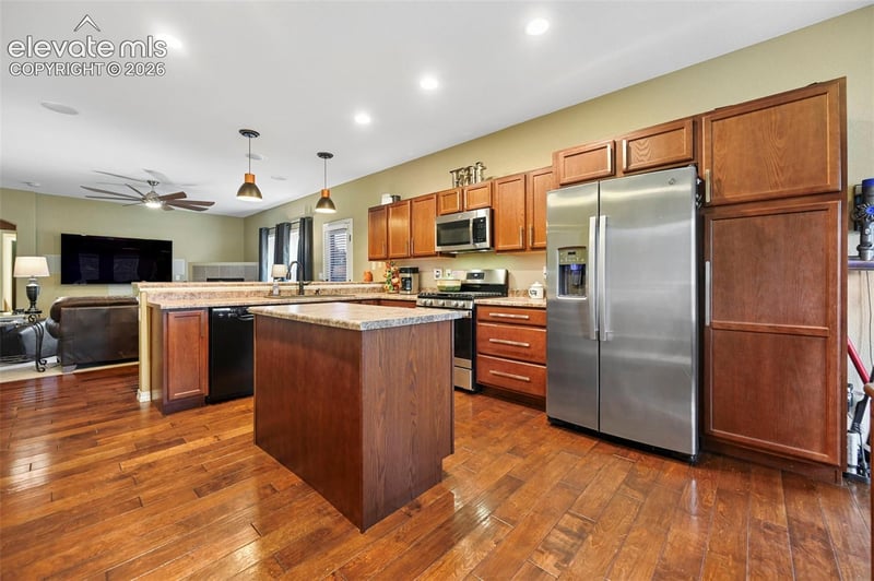 1702 Painter Dr, Monument, CO 80132