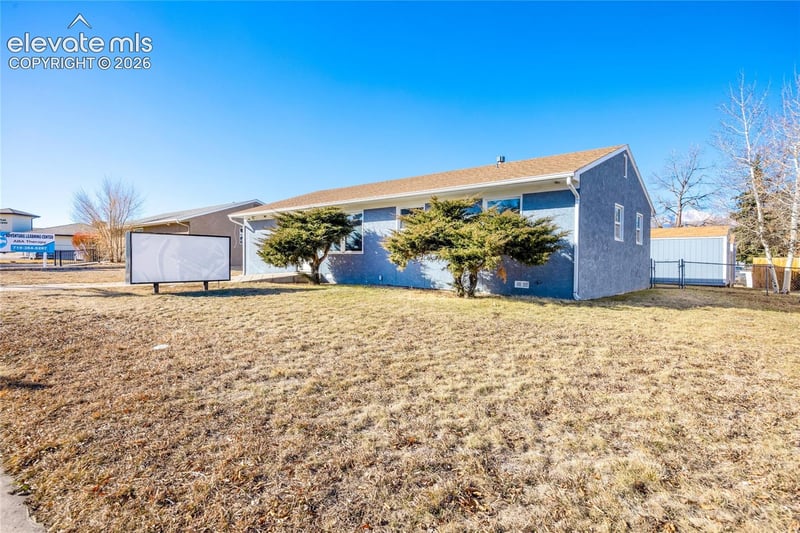 1710 N Circle Dr, Colorado Springs, CO 80904