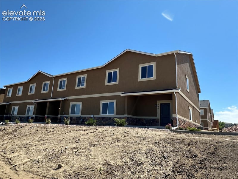 1718 Sandtoft Hts, Colorado Springs, CO 80951