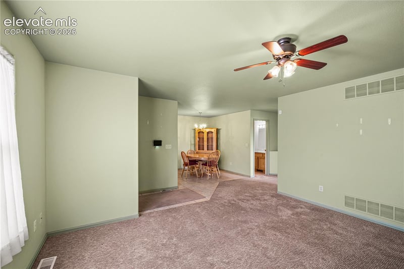 1721 Sierra Pl, Pueblo, CO 81004