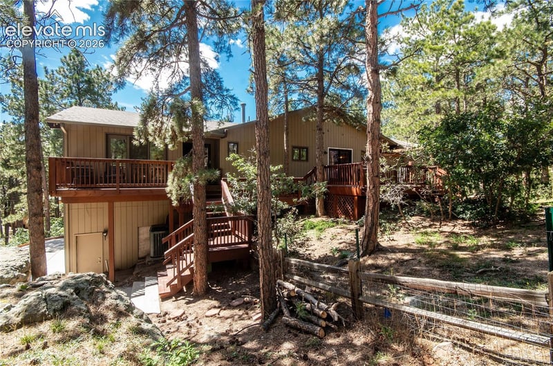 17360 E Caribou Dr, Monument, CO 80132