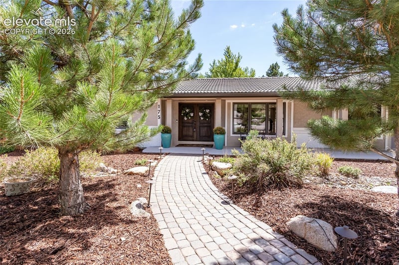 175 Broadmoor Hills Dr, Colorado Springs, CO 80906