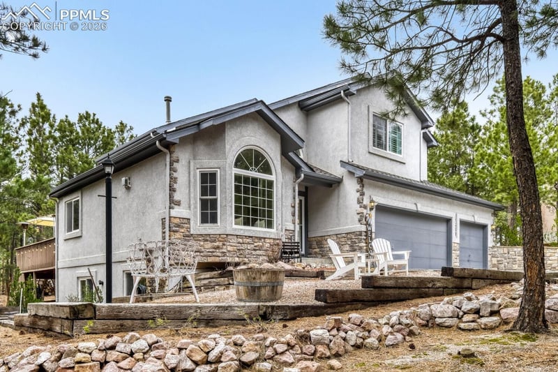 17530 E Caribou Dr, Monument, CO 80132