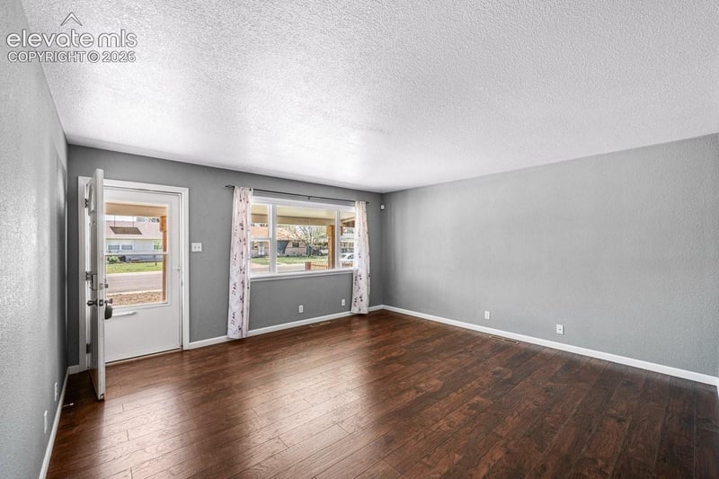 1803 Brimmer Ave, Pueblo, CO 81005