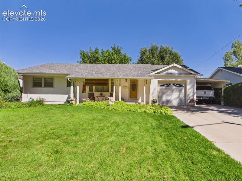 1808 Lynwood Ln, Pueblo, CO 81005