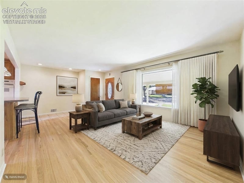 1808 Lynwood Ln, Pueblo, CO 81005