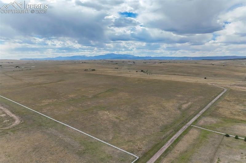 18235 Black Forest Rd, Colorado Springs, CO 80908