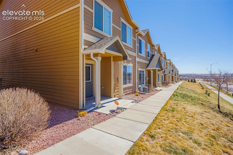 1828 Final View Al, Colorado Springs, CO 80910