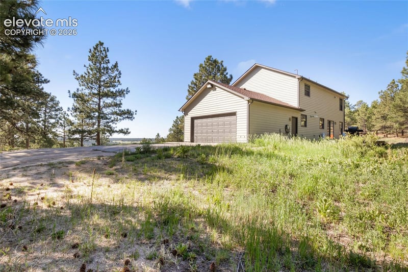 18673 N Elbert Rd, Elbert, CO 80106