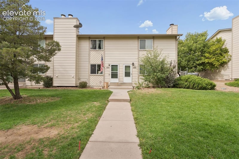 1874 Lanka Ln, Colorado Springs, CO 80915