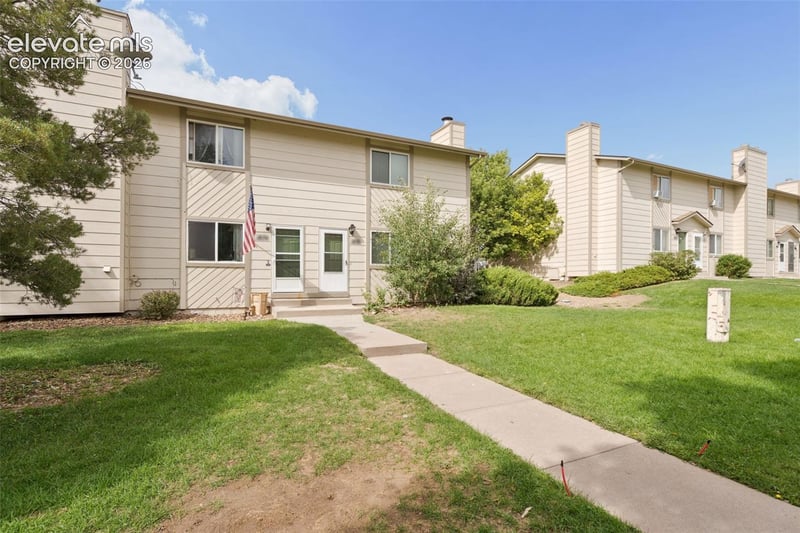 1874 Lanka Ln, Colorado Springs, CO 80915