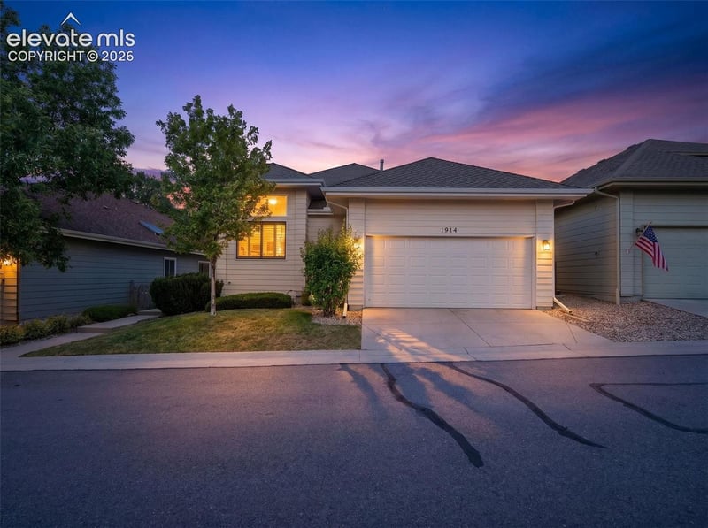 1914 Five Iron Dr, Castle Rock, CO 80104
