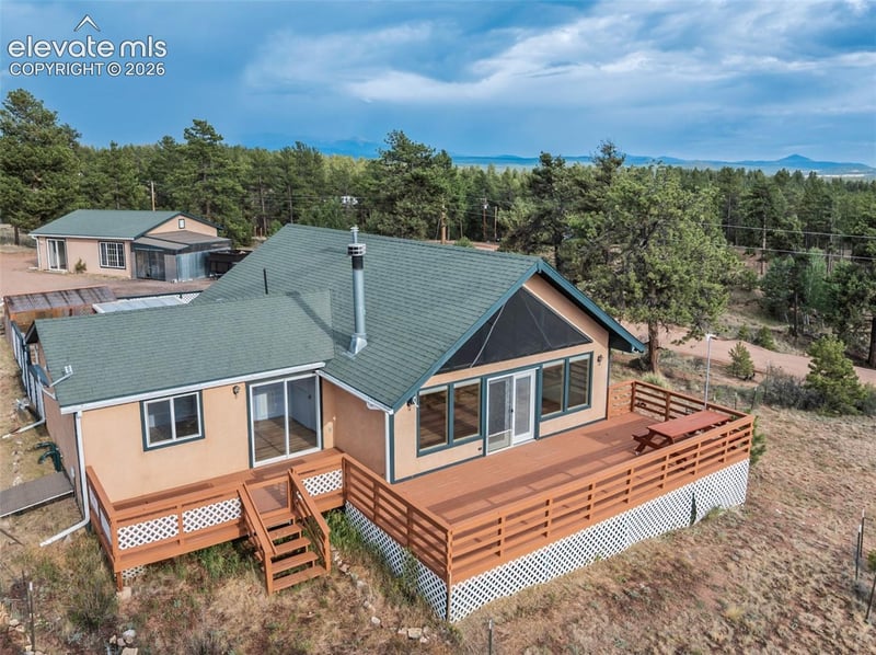 192 Columbine Rd, Florissant, CO 80816