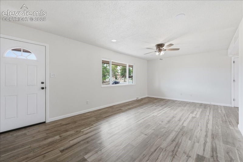 1921 Essex Ln, Colorado Springs, CO 80909