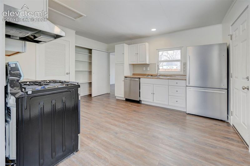 1924 S Hancock Ave, Colorado Springs, CO 80905