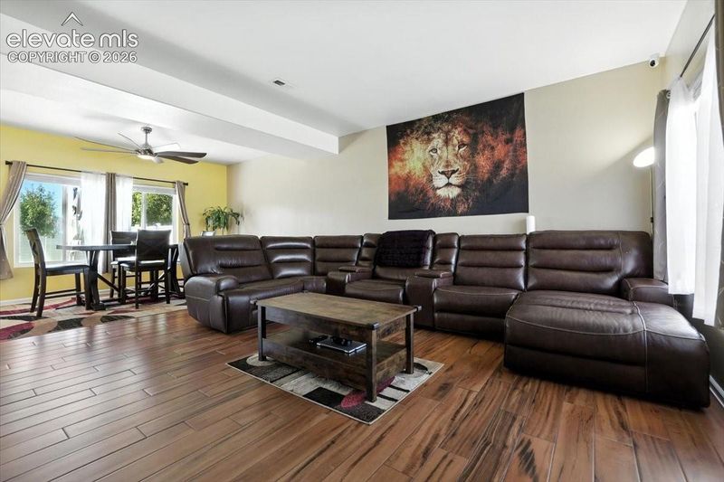 1932 Oneal Ave, Pueblo, CO 81004