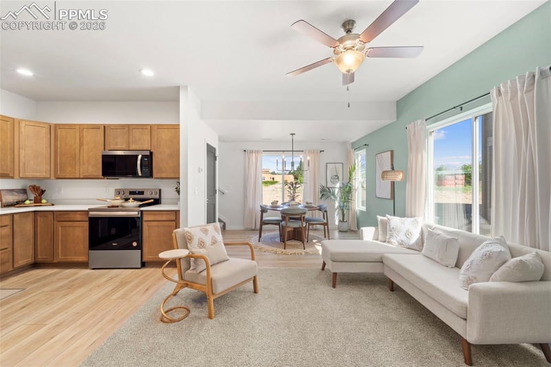 1947 Dawkins Vw, Colorado Springs, CO 80910