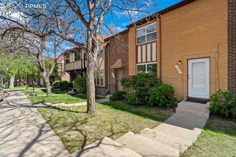 1951 N Academy Blvd, Colorado Springs, CO 80909