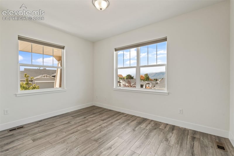 1952 Clayhouse Dr, Colorado Springs, CO 80921