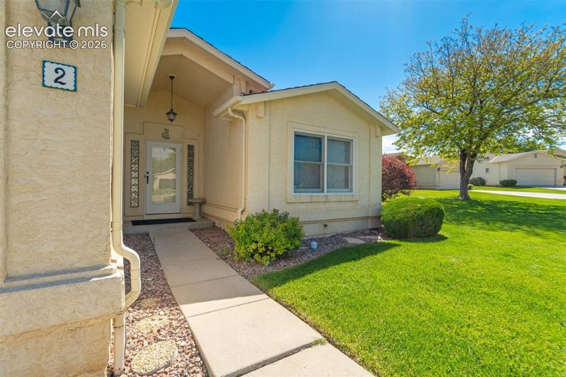 2 Cynthia Pl, Pueblo, CO 81008
